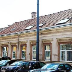 Отель Erlaa Pension Вена парковка