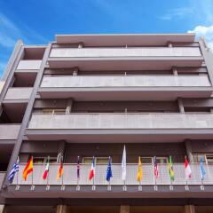 Marina Hotel Athens Афины вид на фасад
