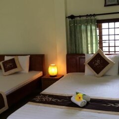 Отель An Thi Homestay Хойан сейф в номере