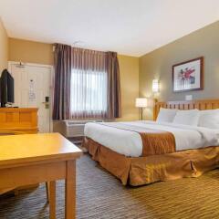 Отель Comfort Inn & Suites North Vancouver Канада, Аптаун - отзывы, цены и фото номеров - забронировать отель Comfort Inn & Suites North Vancouver онлайн удобства в номере фото 2