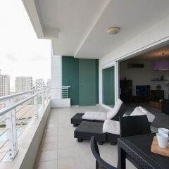 Отель Seaview Apart IN Fort Cambridge With Pool Мальта, Слима - отзывы, цены и фото номеров - забронировать отель Seaview Apart IN Fort Cambridge With Pool онлайн балкон