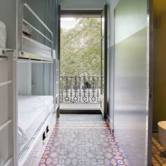 Urbany Hostel Bcn Go! Барселона ванная фото 2