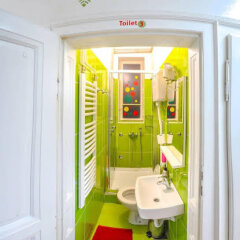 M'Ali Rooms in Sarajevo, Bosnia and Herzegovina from 96$, photos, reviews - zenhotels.com bathroom photo 2