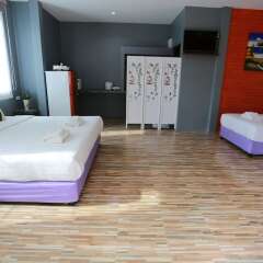 Отель Greenery Resort сейф в номере