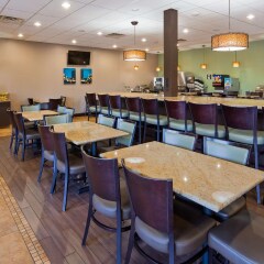Отель Best Western Plus Bloomington Блумингтон питание