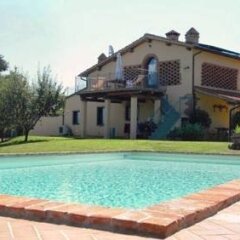 Отель Agriturismo Podere Luisa Италия, Монтеварчи - отзывы, цены и фото номеров - забронировать отель Agriturismo Podere Luisa онлайн бассейн