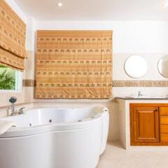 Отель La Romanee Infinity Villa by Jetta спа фото 2