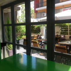 Mc Queen Hotel развлечения