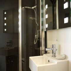 Отель South Bank Níké Apartments Великобритания, Лондон - отзывы, цены и фото номеров - забронировать отель South Bank Níké Apartments онлайн ванная