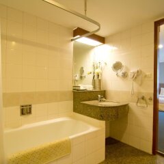 Manhattan Bangkok Hotel Бангкок ванная фото 2