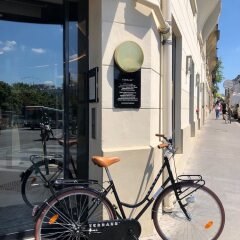 Terrass'' Hotel Montmartre by MH спортивное сооружение