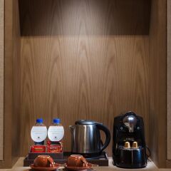 Отель DoubleTree by Hilton Hotel Xiamen - Haicang Китай, Сямынь - отзывы, цены и фото номеров - забронировать отель DoubleTree by Hilton Hotel Xiamen - Haicang онлайн удобства в номере фото 2