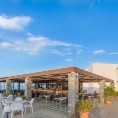 Ariadne Beach Hotel гостиничный бар