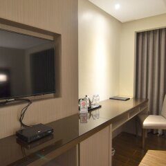 Отель Pearl Garden Hotel Филиппины, Манила - отзывы, цены и фото номеров - забронировать отель Pearl Garden Hotel онлайн удобства в номере фото 2