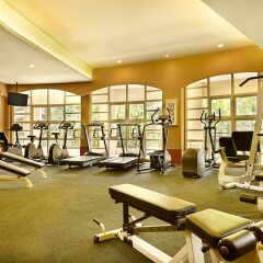 Отель Dongguan Hillview Golf Club фитнесс-зал