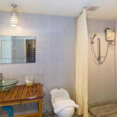 Отель Krabi Home Town Boutique Таиланд, Краби - отзывы, цены и фото номеров - забронировать отель Krabi Home Town Boutique онлайн ванная фото 2