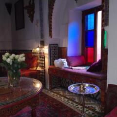 Отель Boutique hotel "Maison Mnabha" Марокко, Марракеш - отзывы, цены и фото номеров - забронировать отель Boutique hotel "Maison Mnabha" онлайн комната для гостей фото 2
