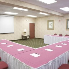 Отель Hawthorn Suites by Wyndham Columbus West
