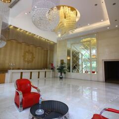 Q+ Garden Holiday Hotel