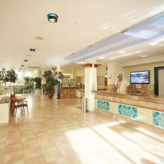 Invisa Hotel Club Cala Verde интерьер отеля фото 3
