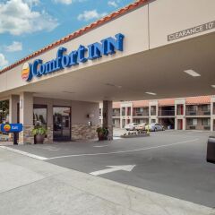 Отель Comfort Inn Near Old Town Pasadena развлечения