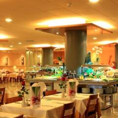 Aqua Hotel Montagut Suites фото 2