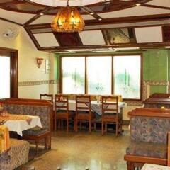 Hotel Bani Park Palace питание