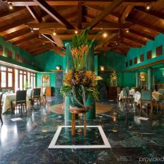 Chiva-Som International Health Resort Hotel гостиничный бар
