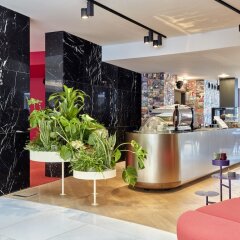 Отель 25hours Hotel The Circle Германия, Кёльн - отзывы, цены и фото номеров - забронировать отель 25hours Hotel The Circle онлайн интерьер отеля фото 3
