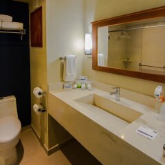 Отель Holiday Inn Express Cabo San Lucas Кабо-Сан-Лукас ванная