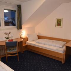 Отель Angerburg Blumenhotel Аппиано-сулла-Страда-дель-Вино детские мероприятия