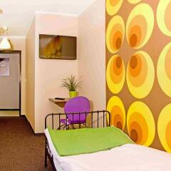Glow Hostel комната для гостей фото 3