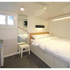 Отель CASA Myeongdong Guesthouse комната для гостей фото 5
