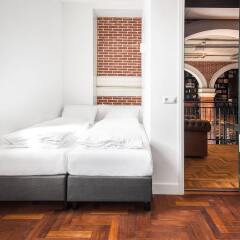 Hotel Not Hotel развлечения