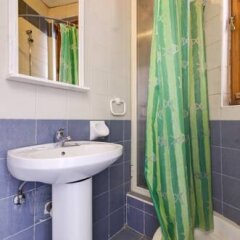 Отель Balco Harmony Hostel Мальта, Гзира - отзывы, цены и фото номеров - забронировать отель Balco Harmony Hostel онлайн ванная фото 2