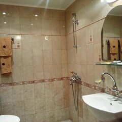 Отель Family Hotel Silvestar Болгария, Велико Тырново - отзывы, цены и фото номеров - забронировать отель Family Hotel Silvestar онлайн ванная