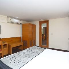 OYO 11332 Hotel Daffodils Inn удобства в номере фото 2