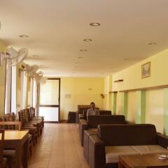 Отель Aryal International Hotel Непал, Катманду - отзывы, цены и фото номеров - забронировать отель Aryal International Hotel онлайн интерьер отеля фото 3