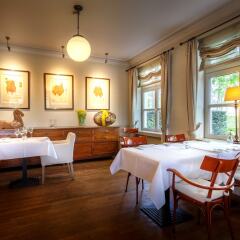 Отель The Originals Hostellerie Ter Heide Бельгия, Каприйке - отзывы, цены и фото номеров - забронировать отель The Originals Hostellerie Ter Heide онлайн помещение для мероприятий
