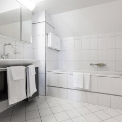 Апартаменты EMA house Serviced Apartments, Seefeld Цюрих в номере