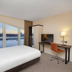 Отель DoubleTree By Hilton London Excel удобства в номере