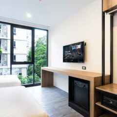 Отель Stay Hotel BKK Таиланд, Бангкок - отзывы, цены и фото номеров - забронировать отель Stay Hotel BKK онлайн сейф в номере