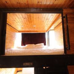 Отель Petra Capsule Hostel Иордания, Вади-Муса - отзывы, цены и фото номеров - забронировать отель Petra Capsule Hostel онлайн сейф в номере