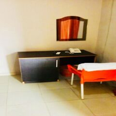 Отель Momak 4 Hotel & Suites Нигерия, Ибадан - отзывы, цены и фото номеров - забронировать отель Momak 4 Hotel & Suites онлайн
