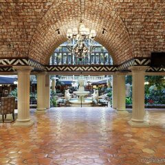 Отель Embassy Suites Bloomington Блумингтон интерьер отеля фото 3