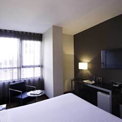 AC Hotel Avenida de América by Marriott удобства в номере