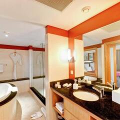Hennessy Park Hotel ванная фото 2