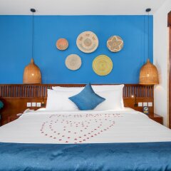 Отель Five Rose Villas комната для гостей