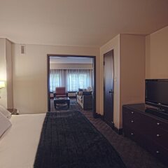 Отель Place DArmes Канада, Монреаль - отзывы, цены и фото номеров - забронировать отель Place DArmes онлайн комната для гостей фото 3