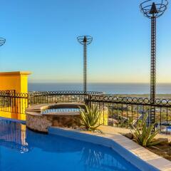 Отель Cabo Vacation Home Мексика, Кабо-Сан-Лукас - отзывы, цены и фото номеров - забронировать отель Cabo Vacation Home онлайн бассейн фото 2